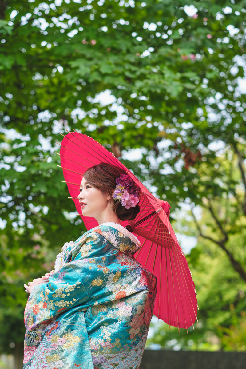色打掛は桂由美デザイン