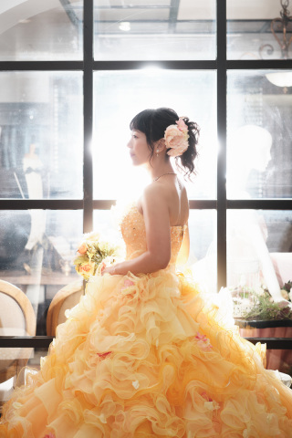 白ドレスとカラードレス2着。ファーストミートで感動の撮影！