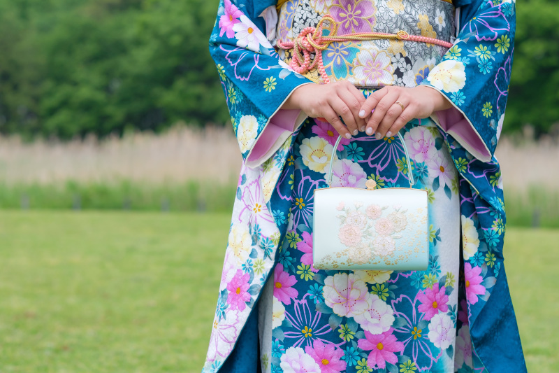 振袖でロケーションフォト