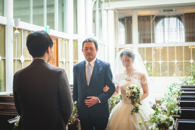 花嫁の守りを交代する時