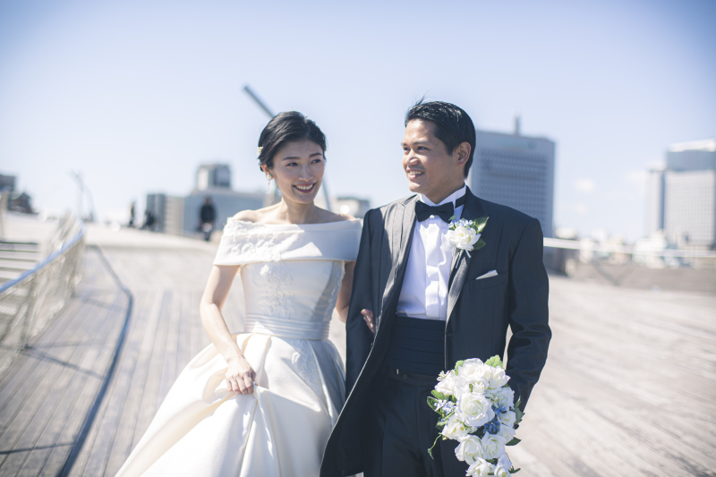 歩くショットで締めくくり