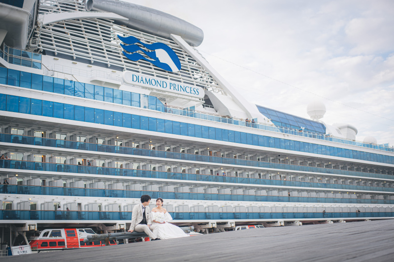 豪華客船のもとで見る夢は