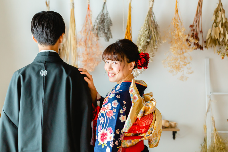 振り向き笑顔がとってもキュート♡