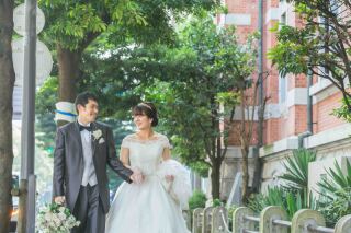 仲良しなお2人の和洋装フォトウェディング♪