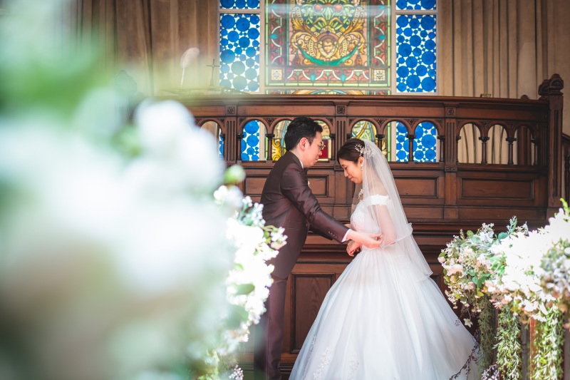 ベールを上げて