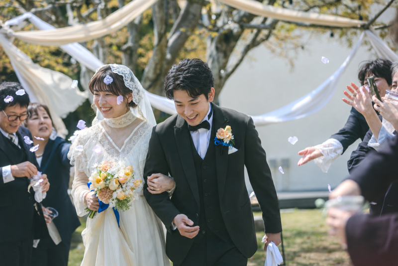 海を望む二宮で、ダンスと家族に包まれたフォト挙式