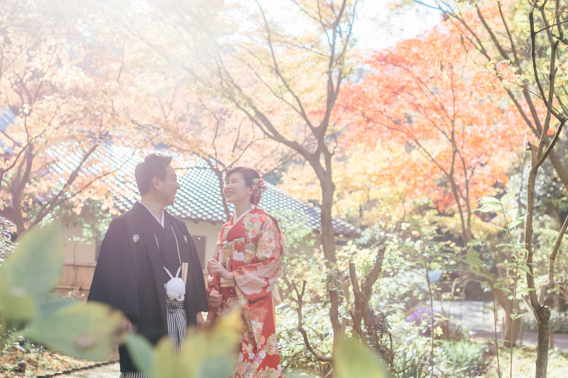 お次は紅葉真っ盛りの外で撮影!