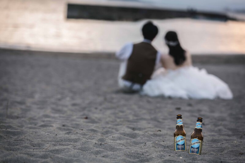 2か所のビーチでロマンチックなフォトウェディング