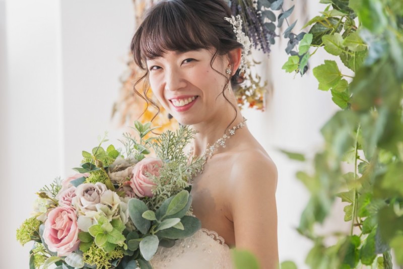 ブーケを選んだら、一足お先にご新婦様からスタート