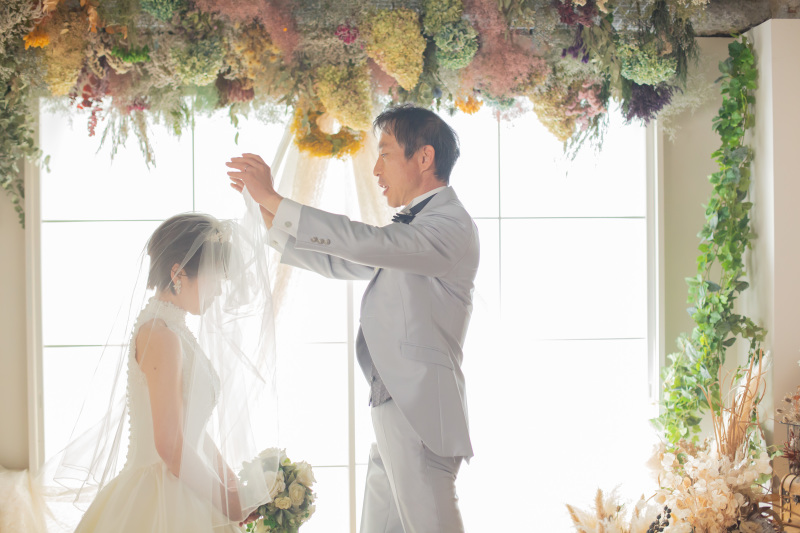 【誓いのキス】ベールという結界を超えた誓い