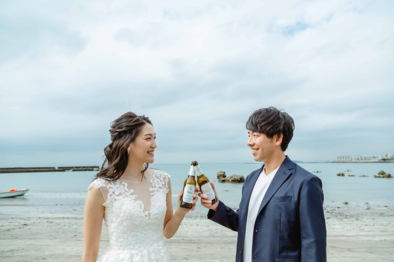 砂浜で乾杯!