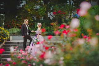 咲き誇るガーデンで麗しいブライダルフォトを