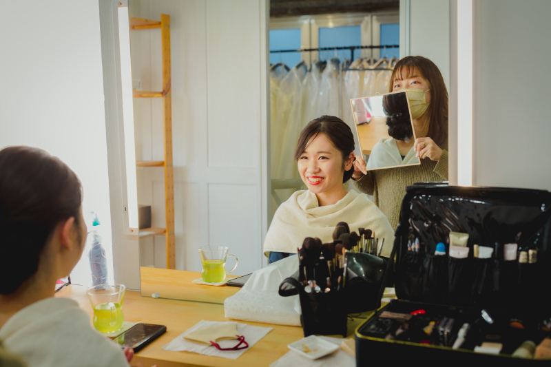 準備の時から溢れる笑顔