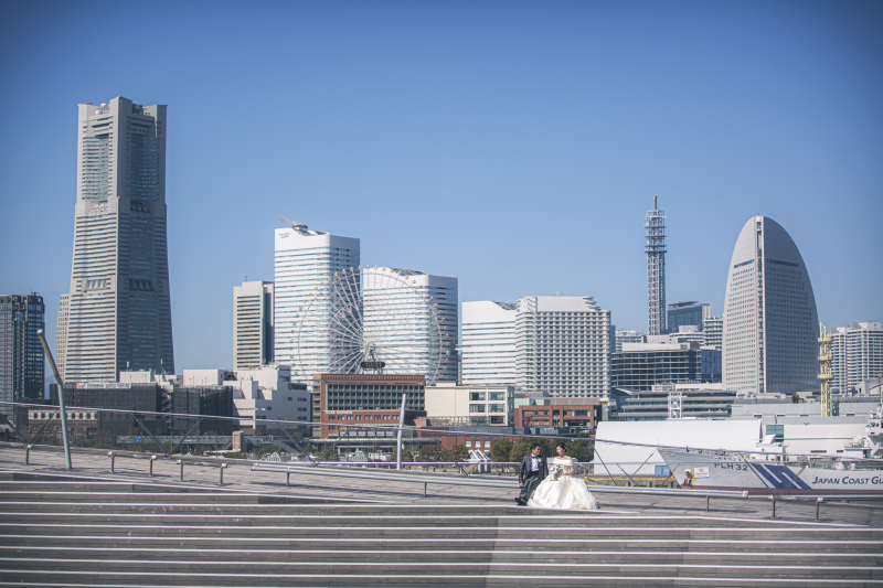 少し場所を移して。