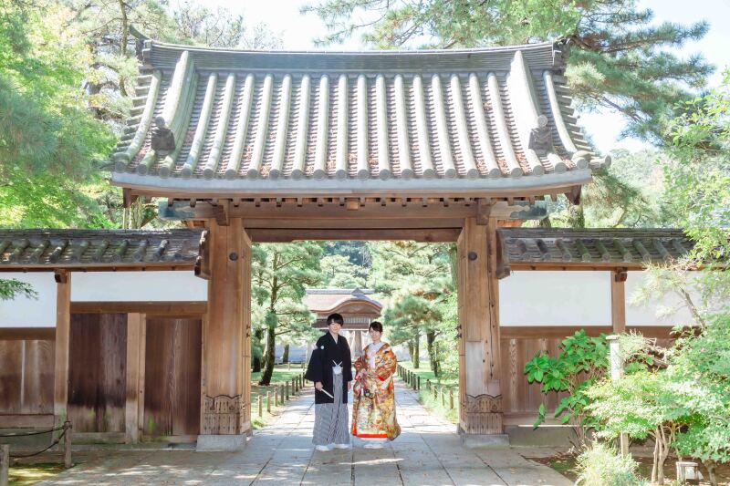 横浜市指定有形文化財の【御門】