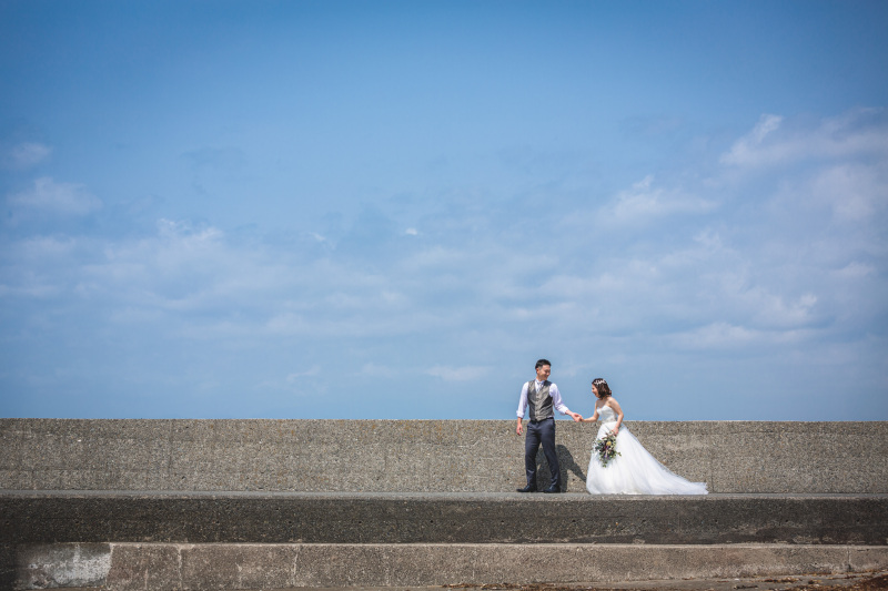 歩みを揃え愛を深める