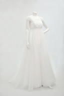 ウエディングドレス（ビジュー）