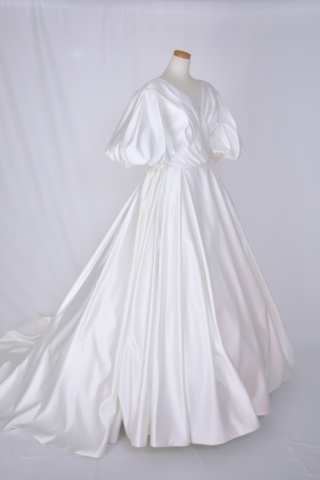 ウエディングドレス　KK