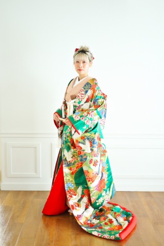 オレンジ色掛下×緑色打掛