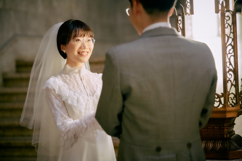 ヴィンテージドレスがとってもお似合い。