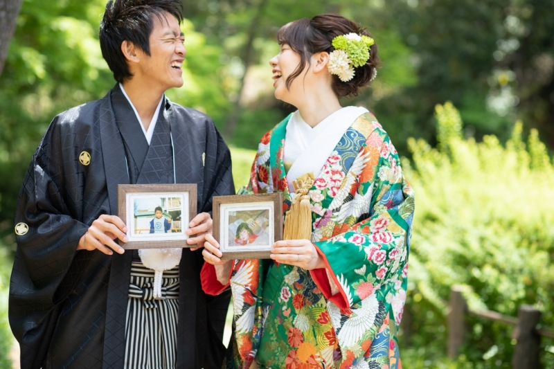 小さなころのお写真を持ってきてくださいました