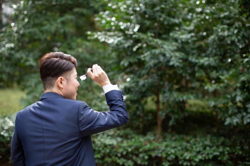 お二人の共通の趣味のダーツを小物に