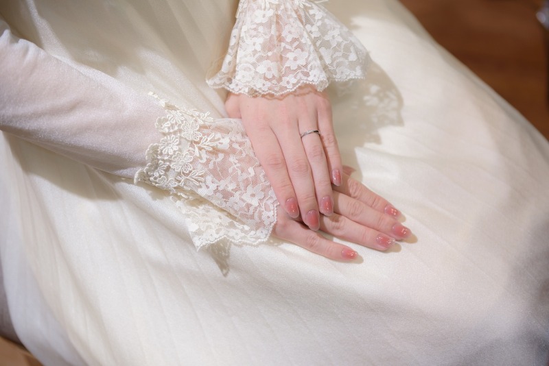 袖元のレースにどきどき