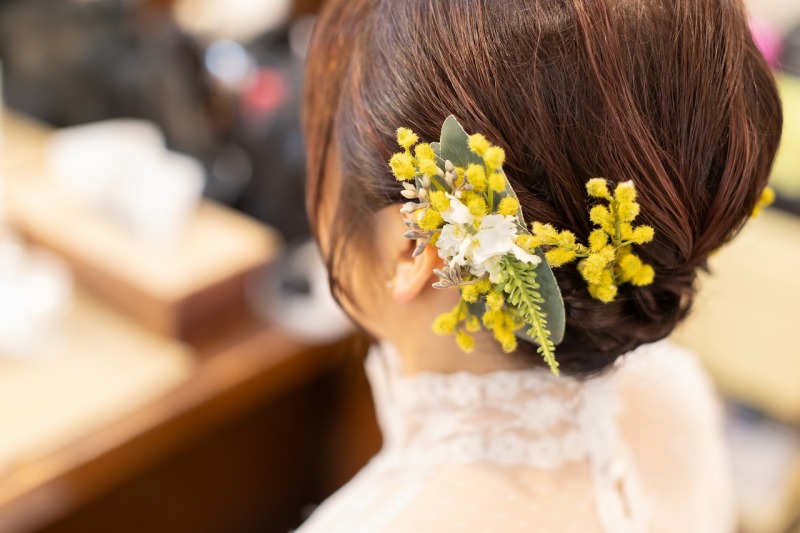 ミモザの花飾り