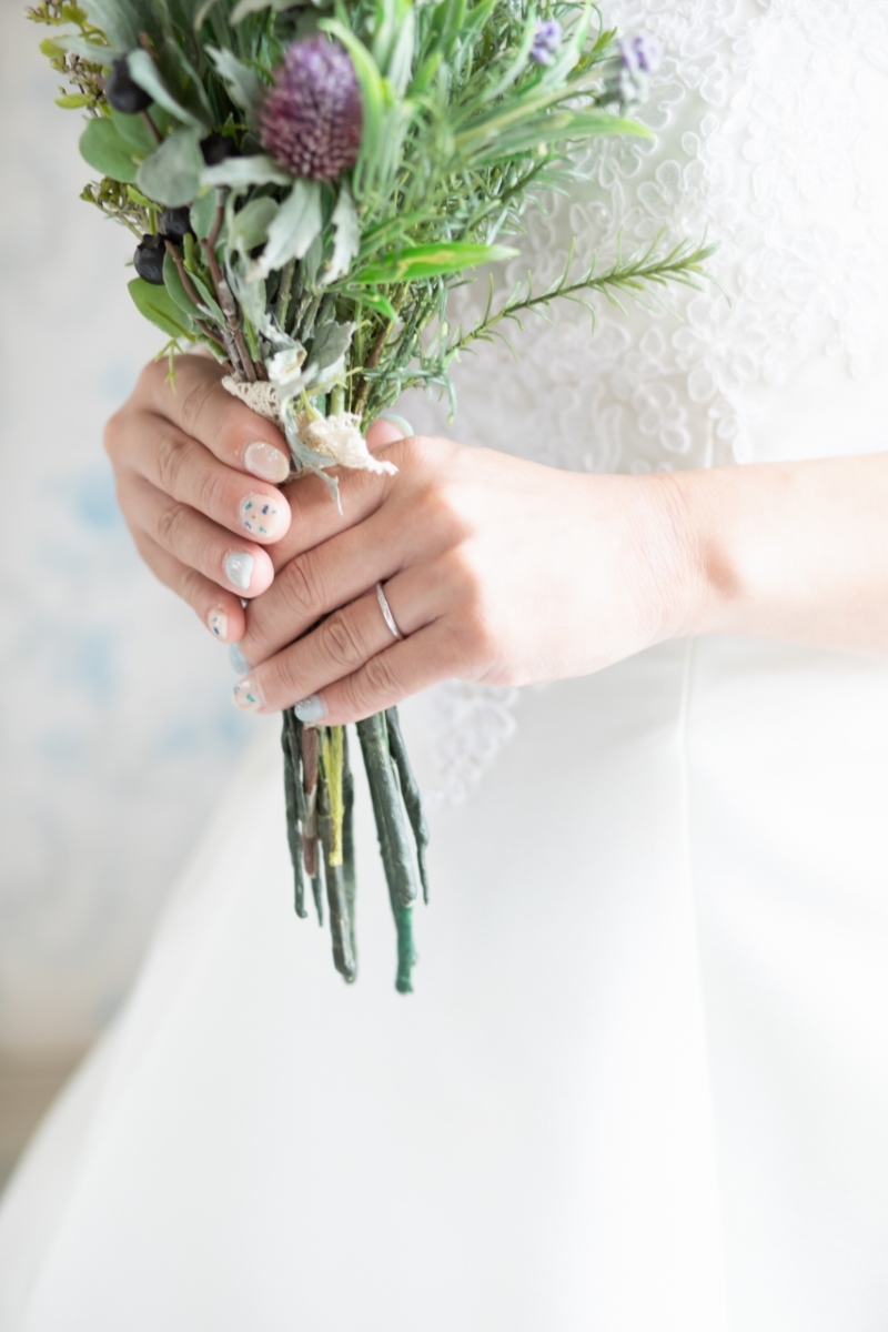 外光がたっぷり入るお部屋で。