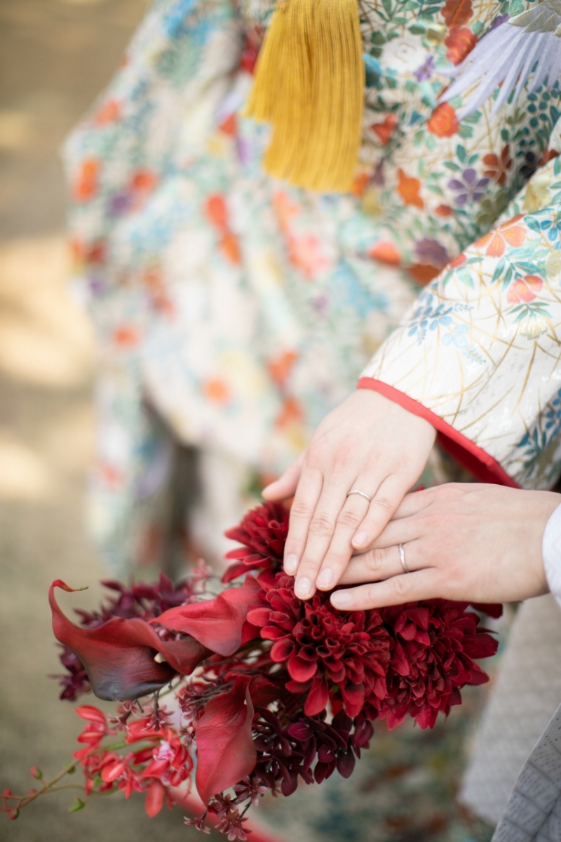 赤のブーケもお似合いでした。