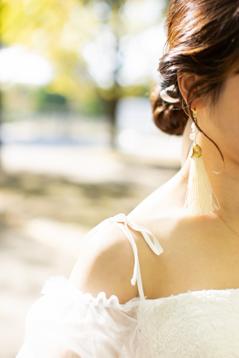 ゆらゆらとゆれるイヤリング