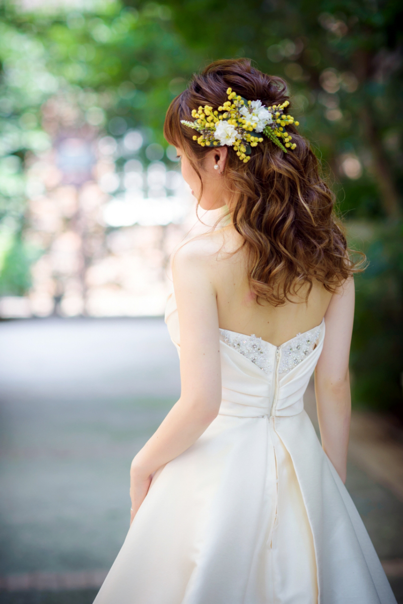 ミモザの花飾り