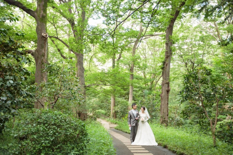 緑あふれる公園でロケフォト