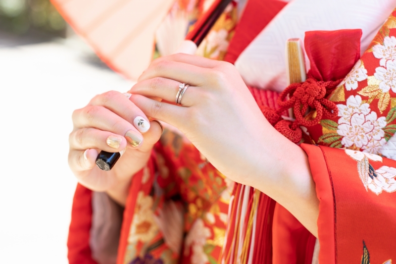洋装とはまた違ったネイルで