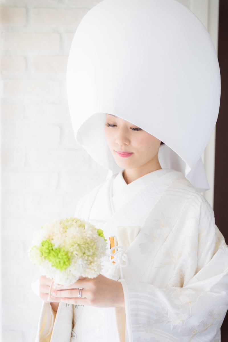 白無垢と綿帽子