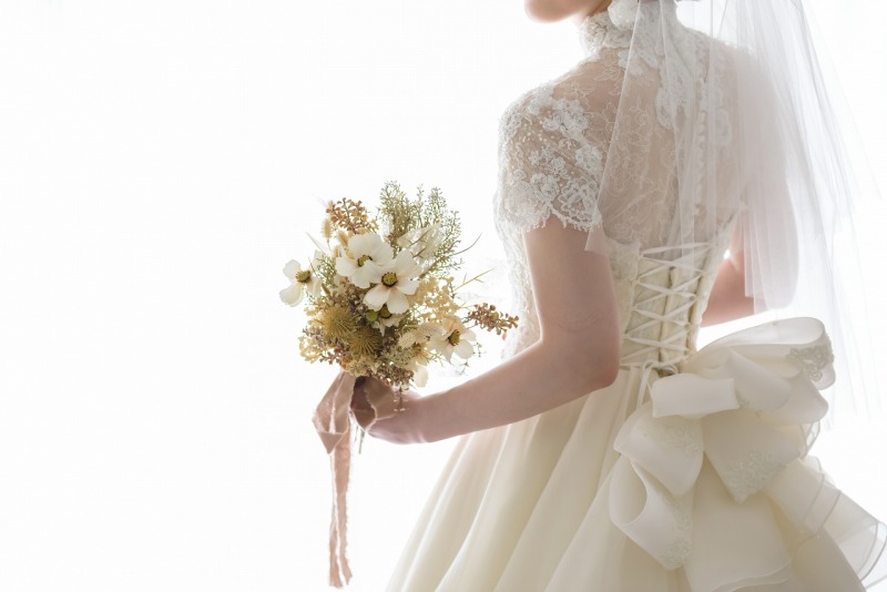 コスモスのブーケがぴったり