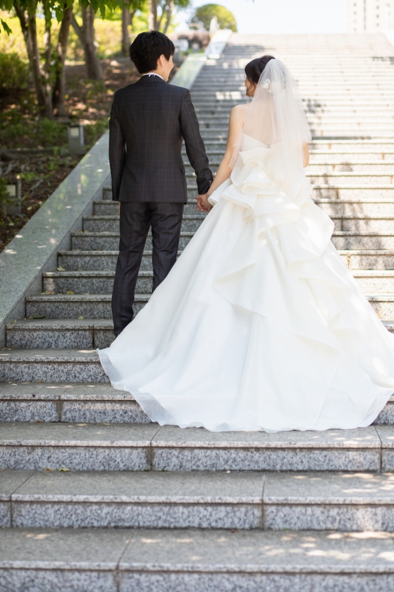 後ろ姿もしっかりと