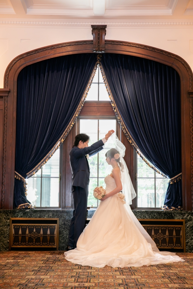 場所を移動してベールアップシーン