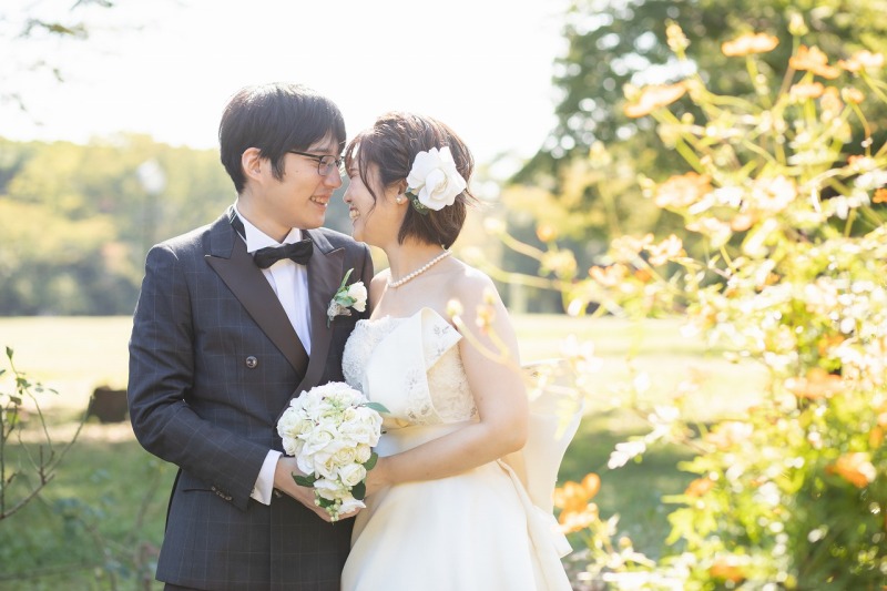 白のブーケもとってもお似合いでした