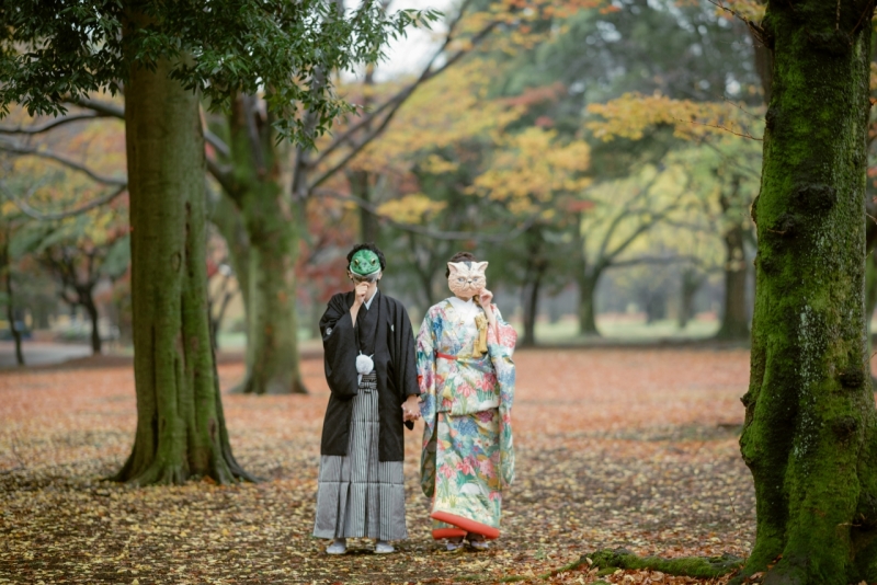 木々に囲まれて