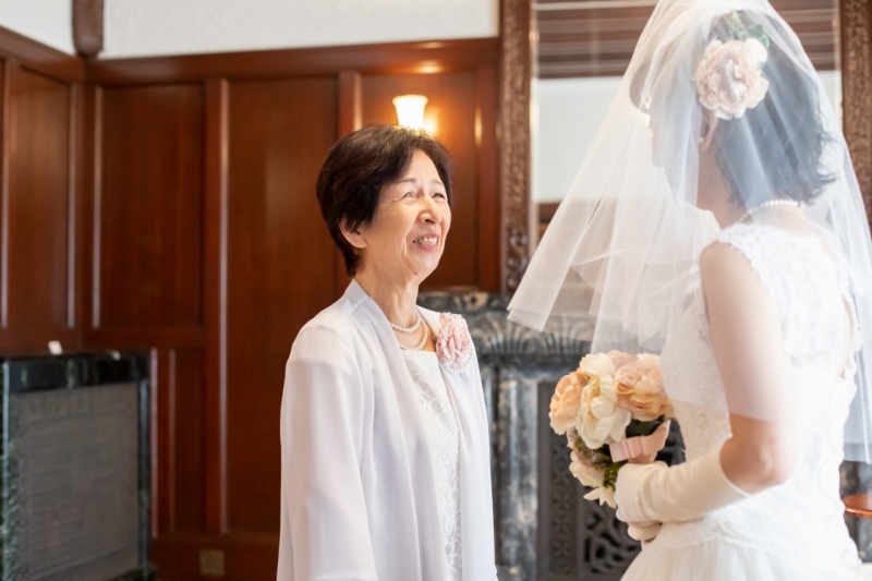 お母様、お父様も一緒のフォトウエディング