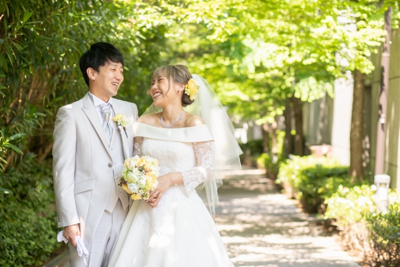 緑いっぱいの公園で