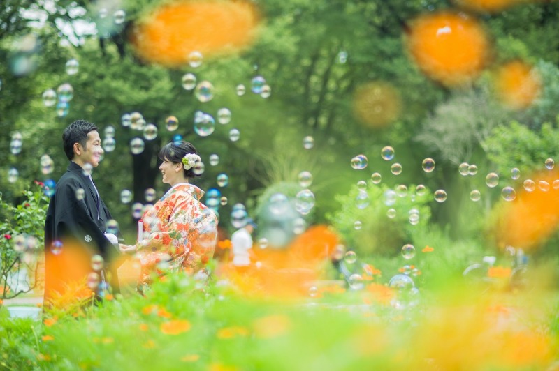  公園での撮影ということで、自然体で写っていたことが好評でした。 