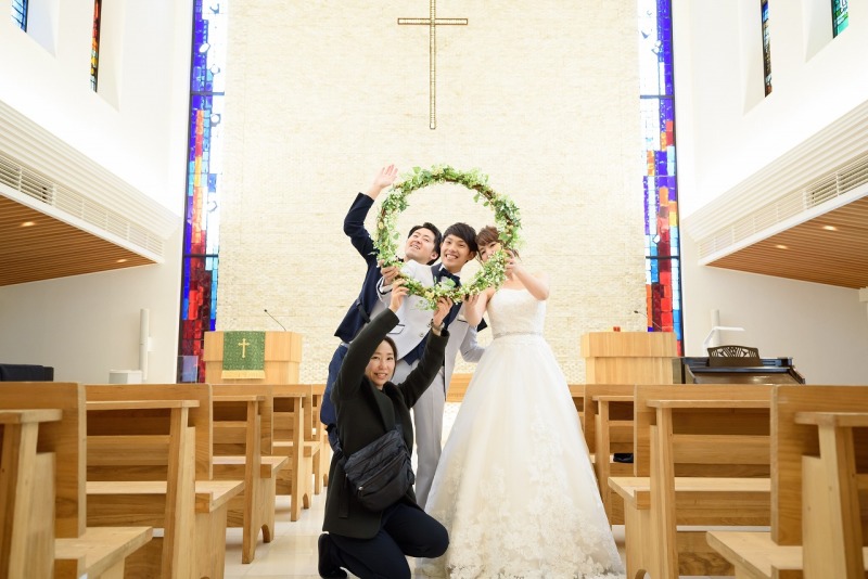 ラストカットはカメラマン＆アテンドも仲間入り