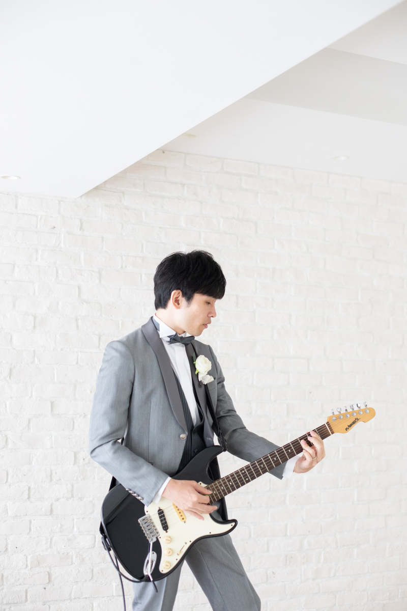 ギターをお持ち込みのご新郎様!