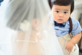 結婚式の様な流れで撮影をしていただけたので少しは親孝行できたかなと感じております