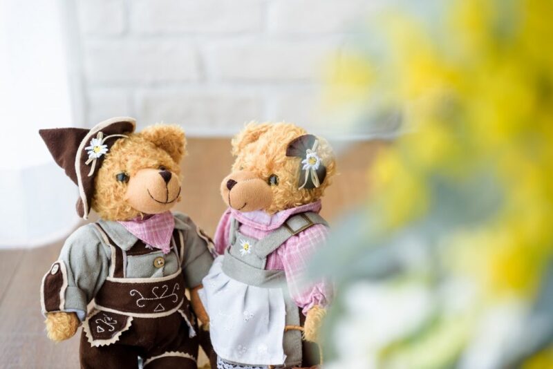 お気に入りの小物と一緒に