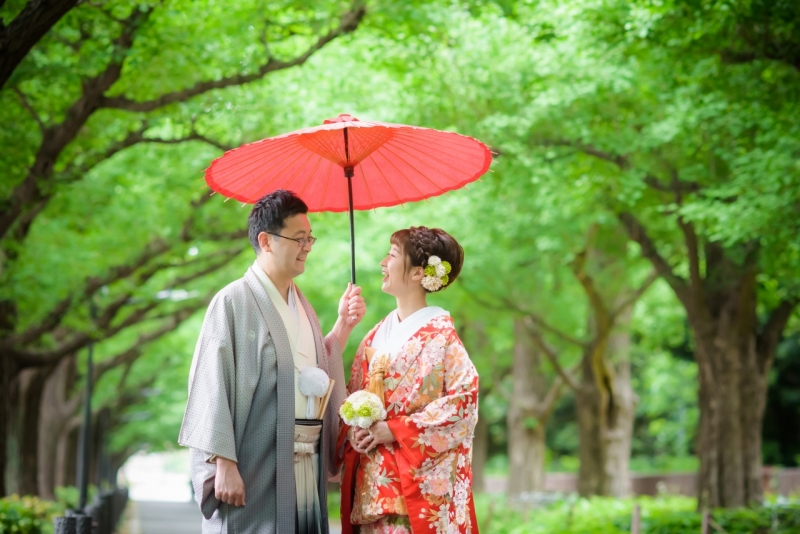 赤い色打掛にチェンジしてお外へ!