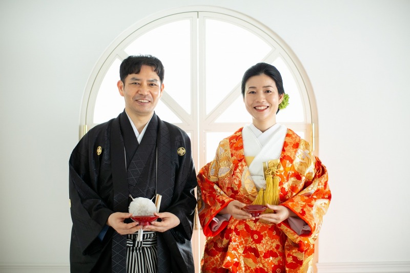 三々九度の盃をもって