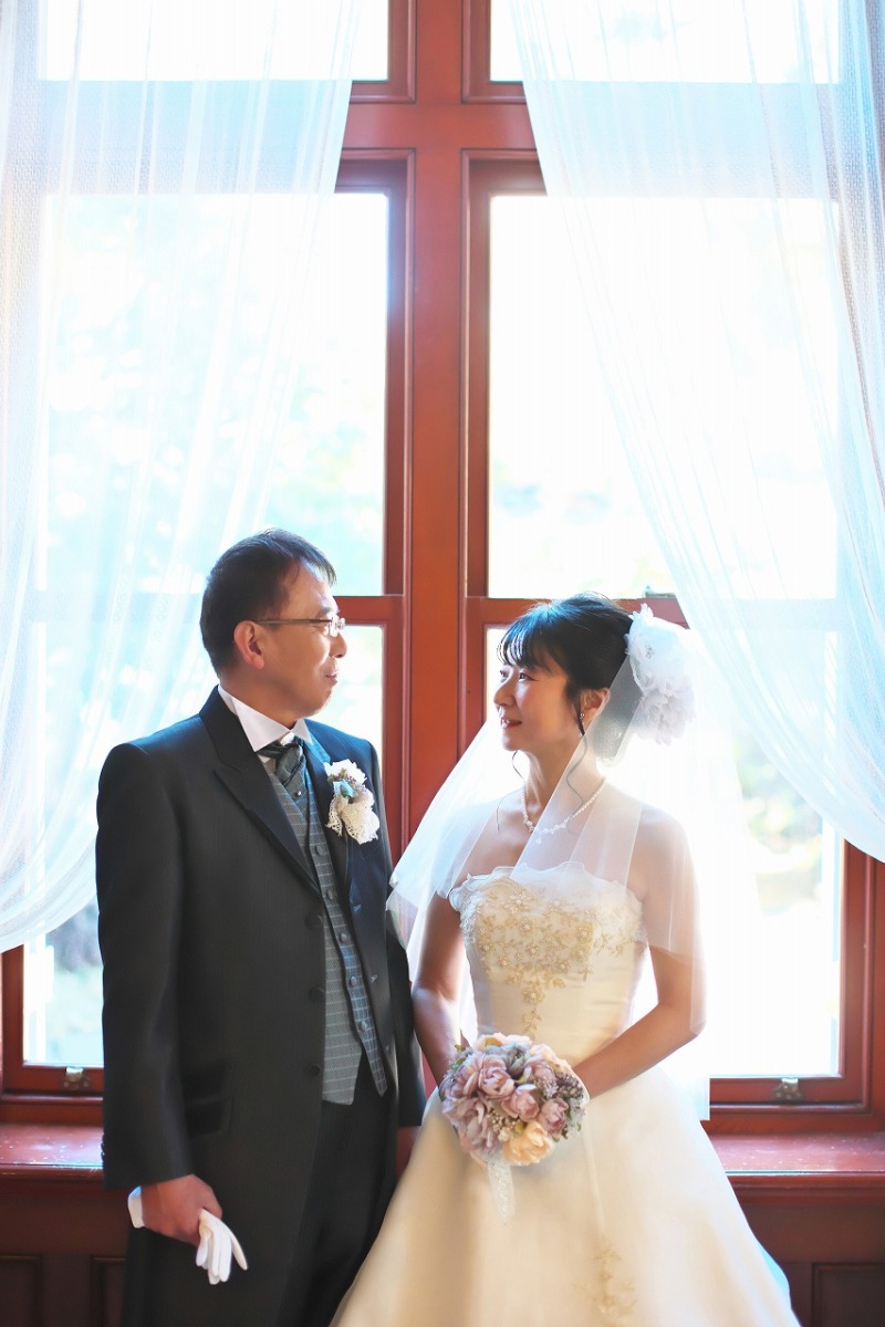 洋館の魅力は大きな窓